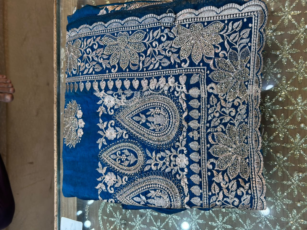 ITS INDIAN LUXURY SARRI
